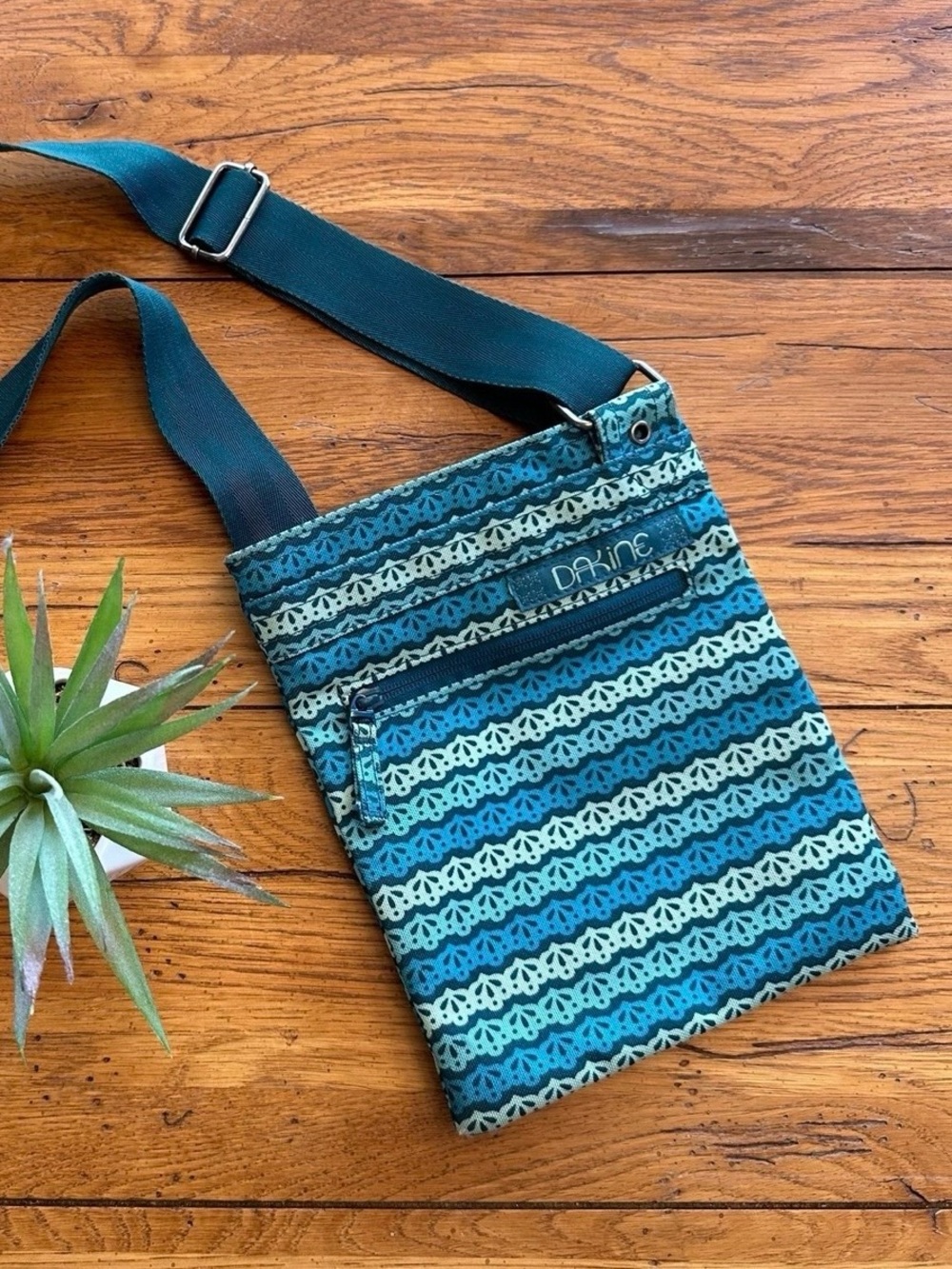 Dakine Jive Crossbody Bag Blue Green